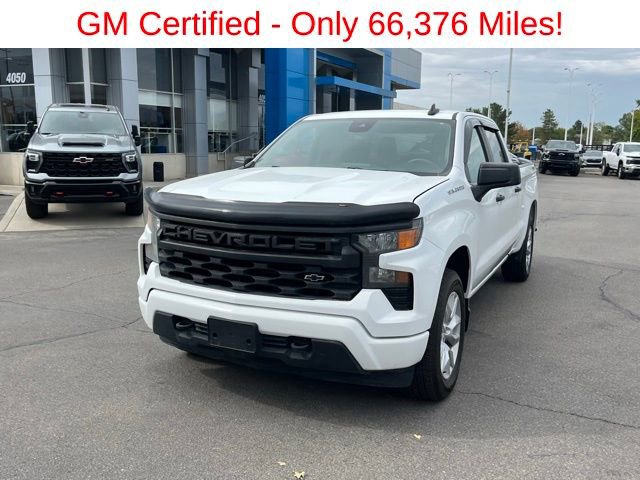 2022 Chevrolet Silverado 1500 Custom photo 2
