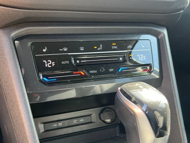 2022 Volkswagen Tiguan SE - Photo 31