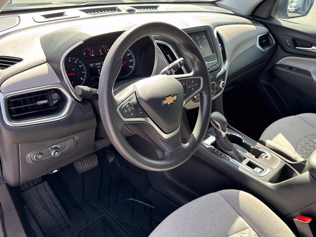 2022 Chevrolet Equinox LS - Photo 23