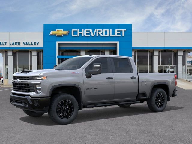 2026 Chevrolet Silverado 2500HD Custom photo 2