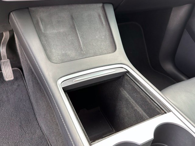 2021 Tesla Model Y Long Range - Photo 22