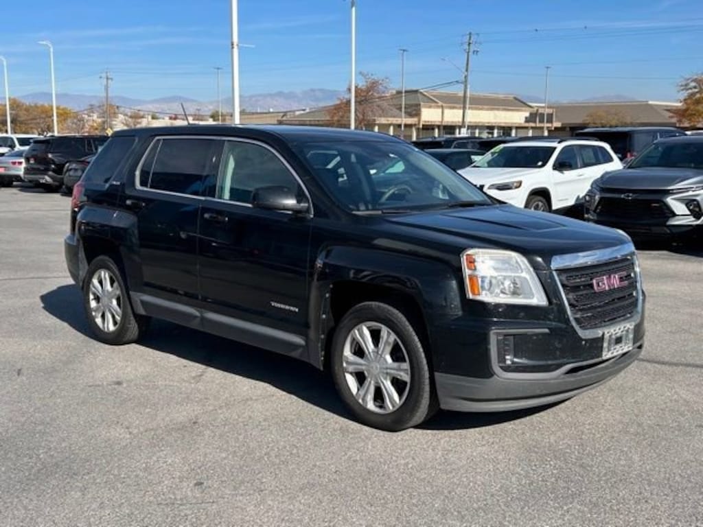 Used 2017 GMC Terrain SLE SUV