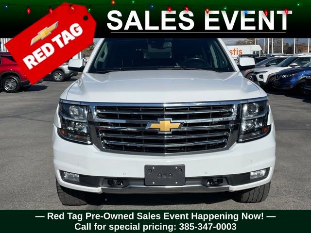 2019 Chevrolet Suburban LT photo 2