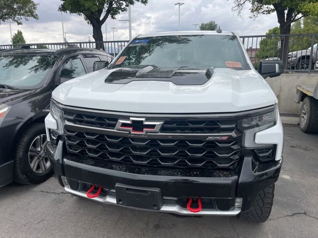 2023 Chevrolet Silverado 1500 ZR2 photo 2