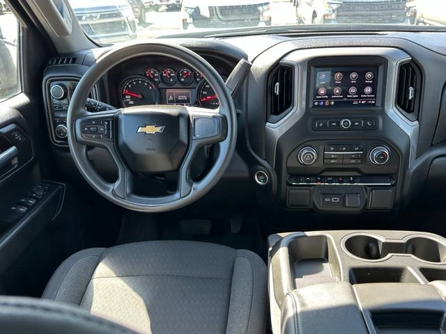 2025 Chevrolet Silverado 1500 Custom - Photo 17