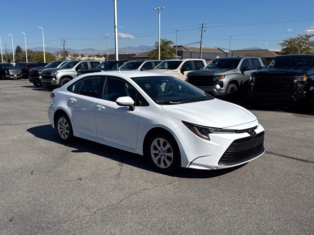 2025 Toyota Corolla LE - Photo 7