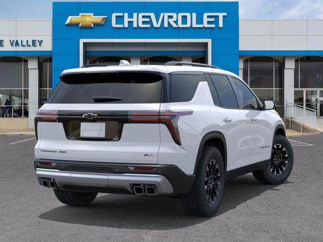 2026 Chevrolet Traverse Z71 photo 3