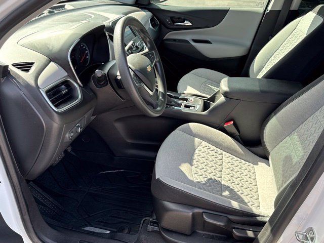 2022 Chevrolet Equinox LS - Photo 24