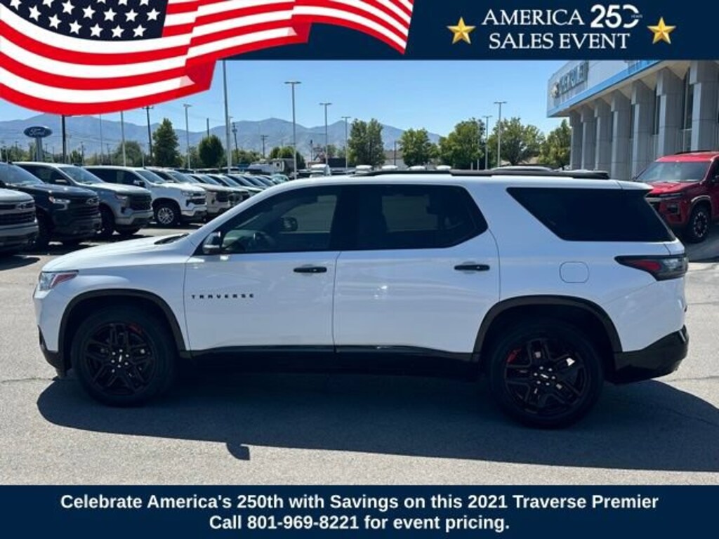 Used 2021 Chevrolet Traverse Premier SUV
