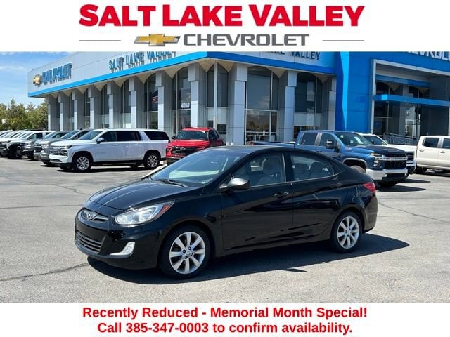 2012 Hyundai Accent GLS 4-Door 6-Speed Automatic's photo