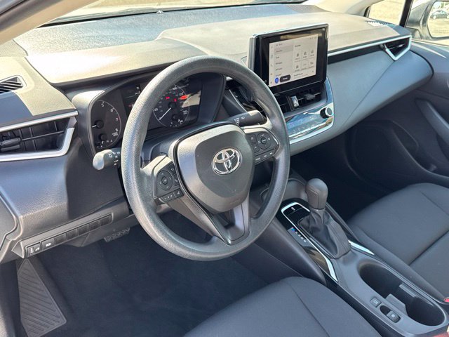 2025 Toyota Corolla LE - Photo 22