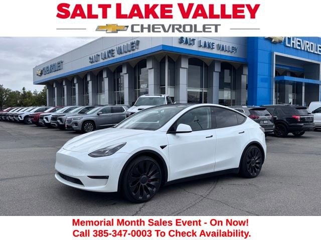 2022 Tesla Model Y Performance Dual Motor All-Wheel Drive's photo