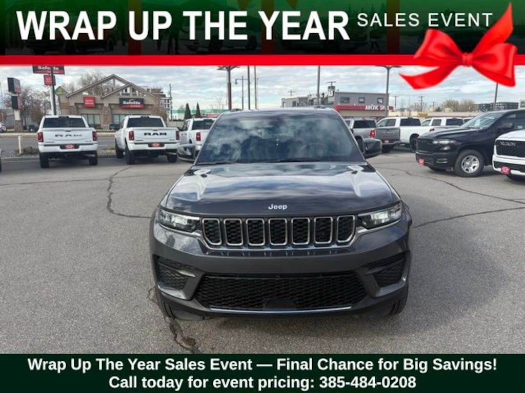 Used 2025 Jeep Grand Cherokee Laredo SUV