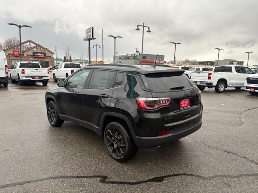 New 2026 Jeep Compass LATITUDE ALTITUDE 4X4 Sport Utility