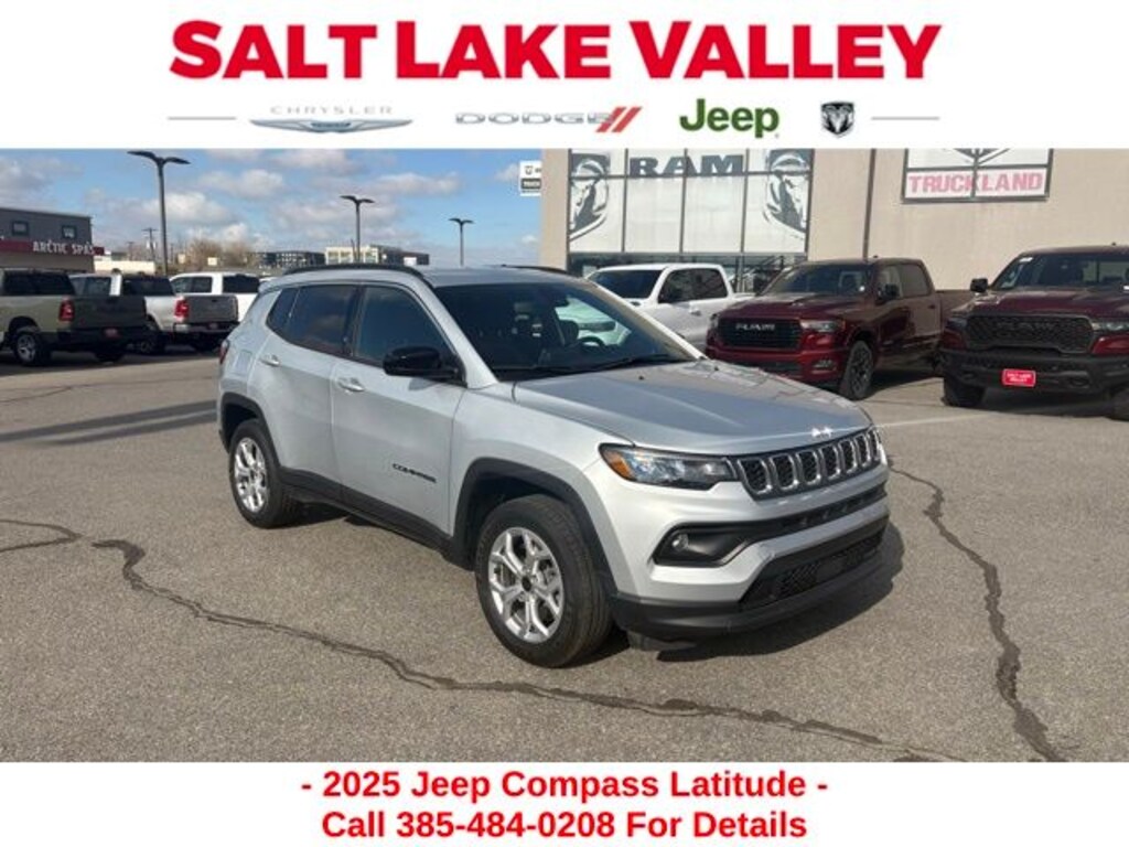 Used 2025 Jeep Compass Latitude SUV