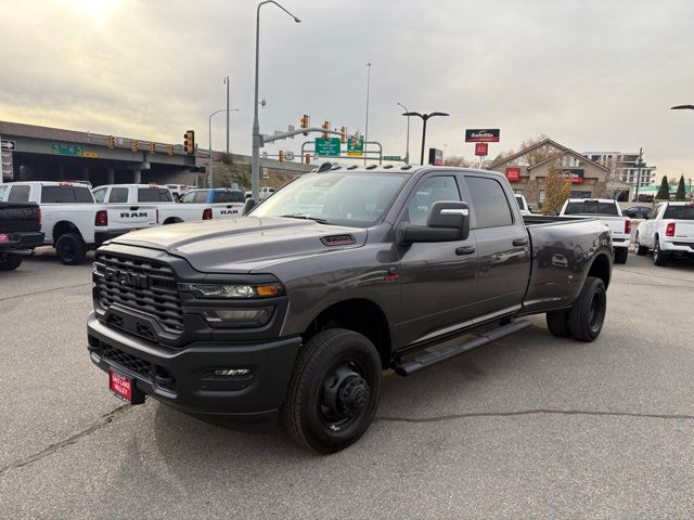 2026 Ram 3500 Tradesman photo 3