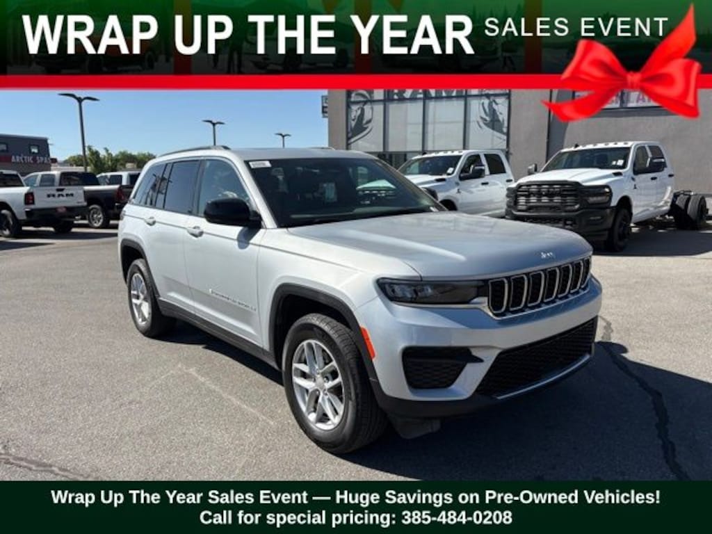 Used 2025 Jeep Grand Cherokee Laredo SUV