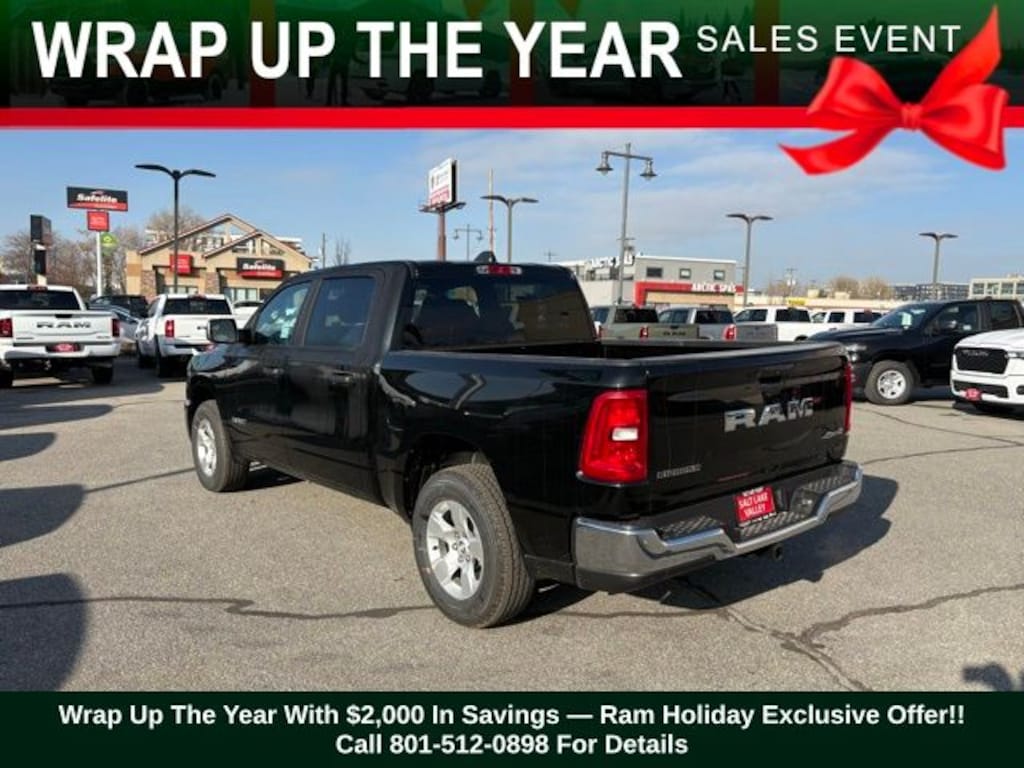 New 2025 Ram 1500 BIG HORN CREW CAB 4X4 5'7 BOX Pickup