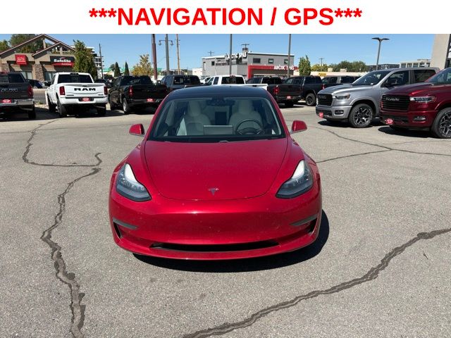 2020 Tesla Model 3 Standard Range Plus photo 2