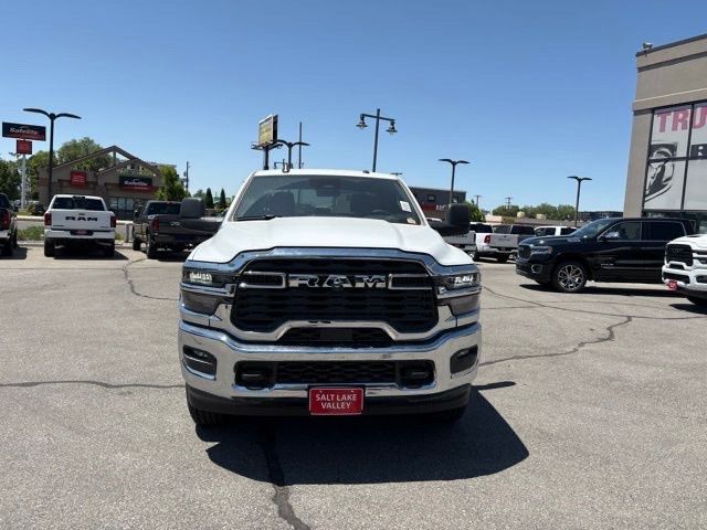 2025 Ram 2500 Tradesman photo 2