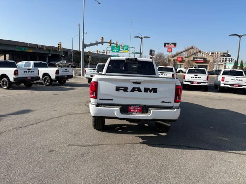 New 2026 Ram 3500 LARAMIE MEGA CAB 4X4 6'4 BOX Pickup