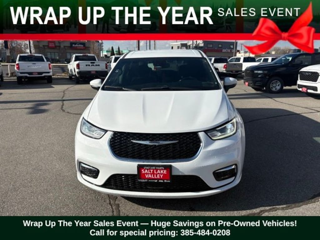 Certified 2023 Chrysler Pacifica Touring Van Passenger Van