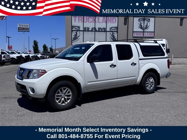 2017 Nissan Frontier 4.0 SV Crew Cab 4X4 AT SWB's photo