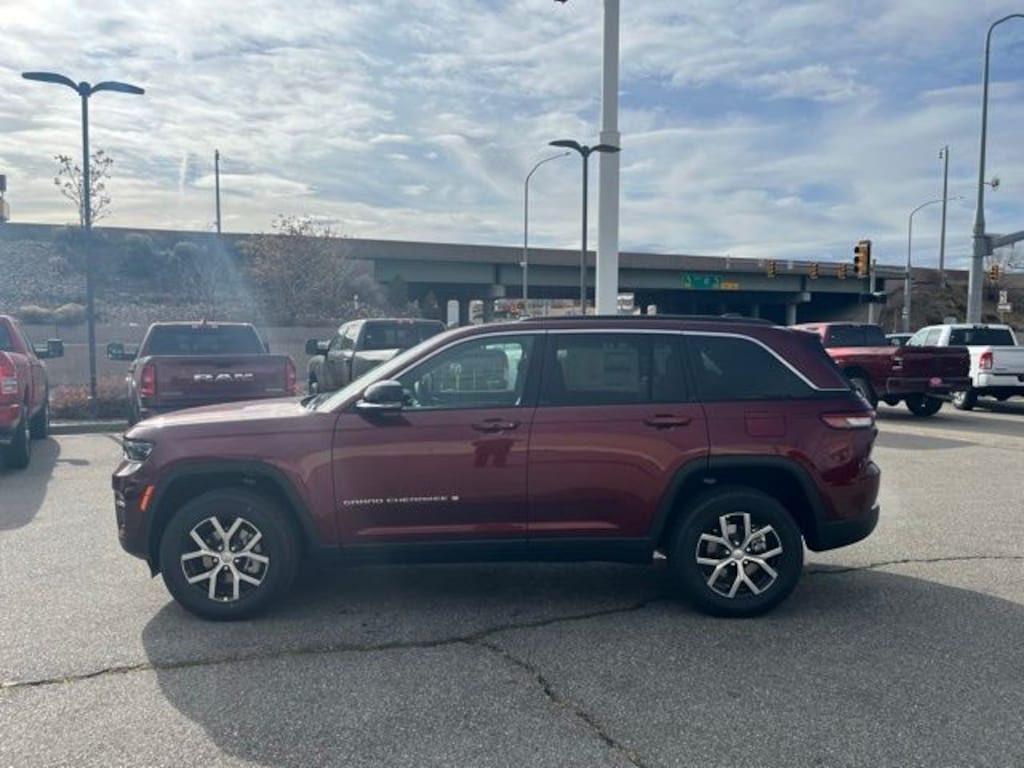 New 2025 Jeep Grand Cherokee LIMITED 4X4 Sport Utility