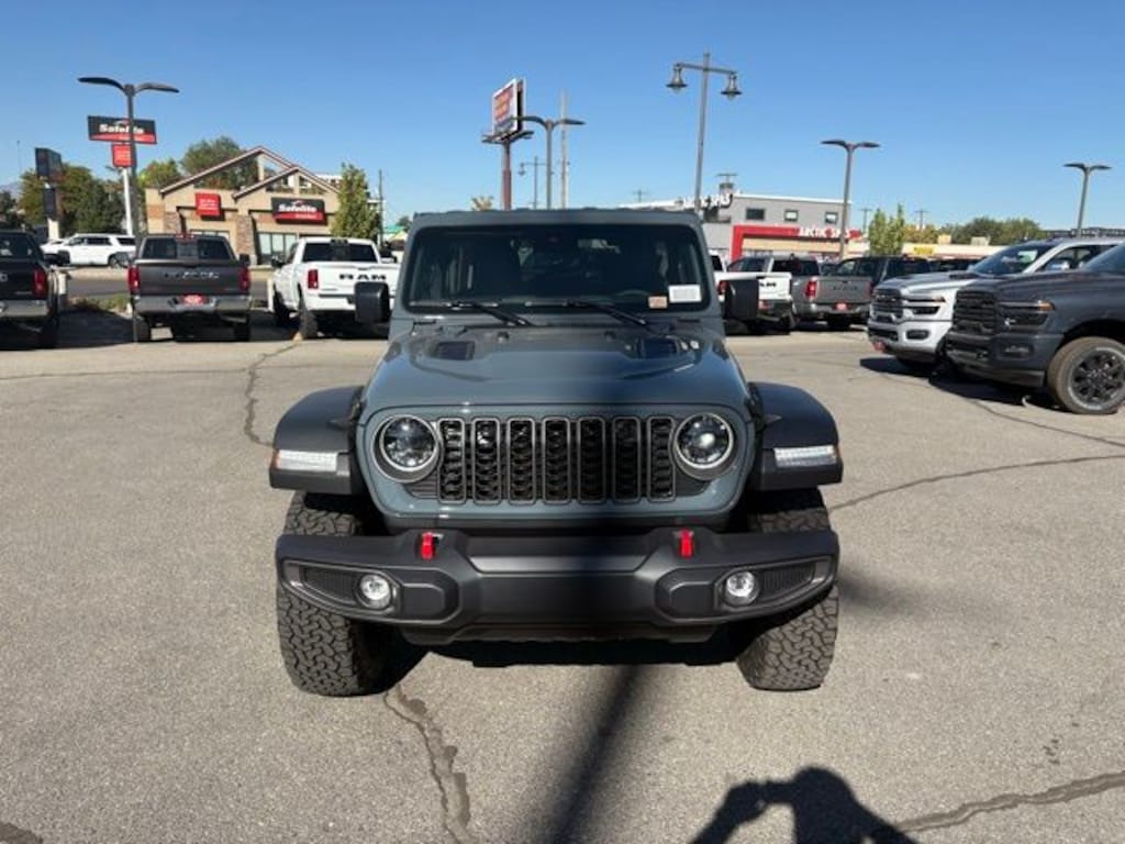 New 2025 Jeep Wrangler 4-DOOR RUBICON Sport Utility