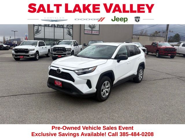 2024 Toyota RAV4 LE