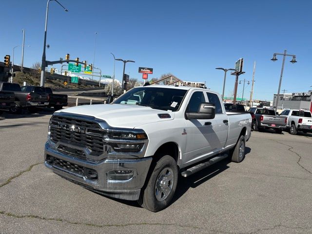 2025 Ram 3500 Tradesman photo 3