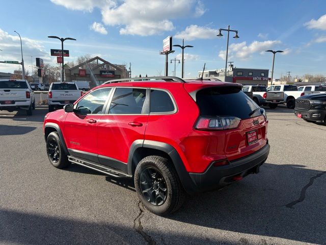 2019 Jeep Cherokee Trailhawk photo 3