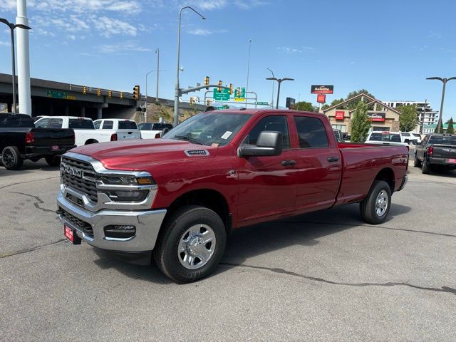 2025 Ram 3500 Tradesman photo 3