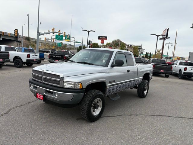 2001 Dodge Ram photo 3