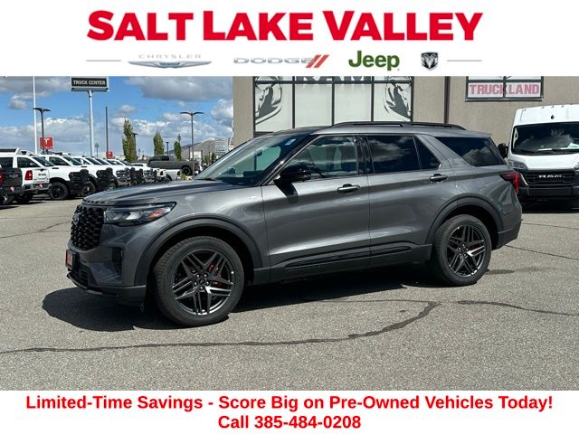 2025 Ford Explorer ST-LINE 4WD (PL535)'s photo
