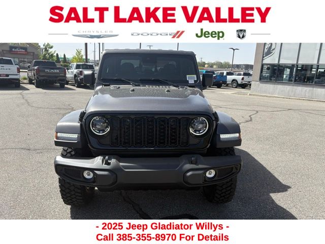 2025 Jeep Gladiator Willys photo 2