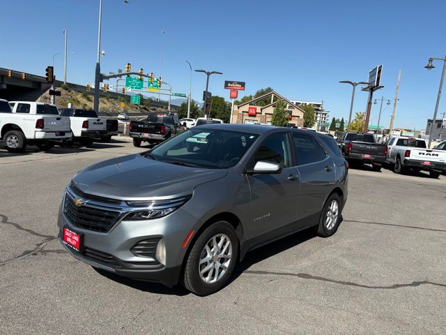 2023 Chevrolet Equinox LT photo 3