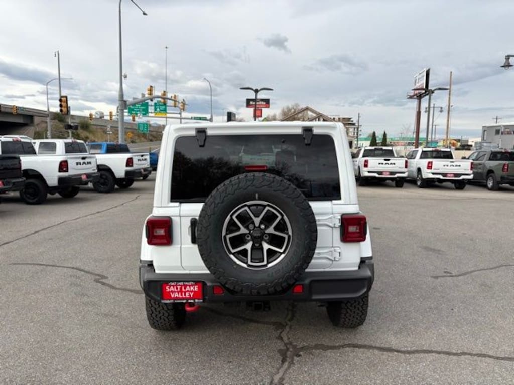 New 2026 Jeep Wrangler 4-DOOR RUBICON Sport Utility