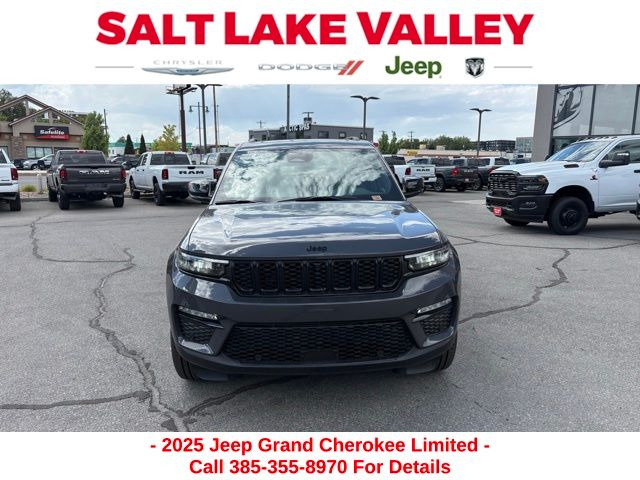 2025 Jeep Grand Cherokee Limited photo 2