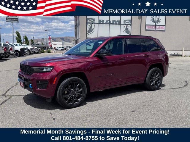 2024 Jeep Grand Cherokee Anniversary Edition 4xe 4x4's photo