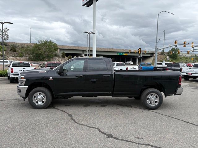 2025 Ram 2500 Tradesman photo 2