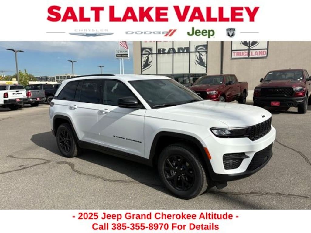 New 2025 Jeep Grand Cherokee ALTITUDE 4X4 Sport Utility
