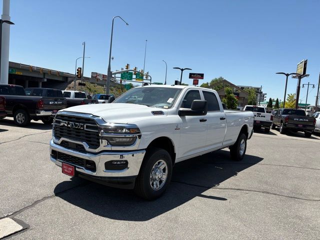 2025 Ram 2500 Tradesman photo 3