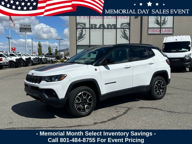 2025 Jeep Compass Trailhawk 4X4's photo