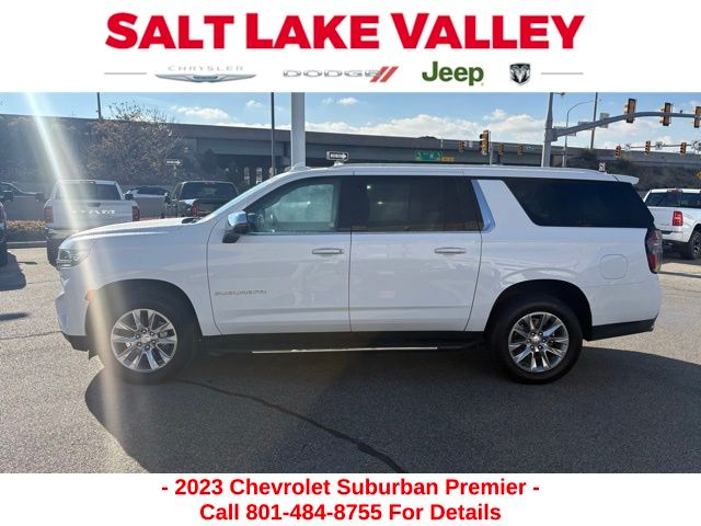 2023 Chevrolet Suburban Premier photo 2