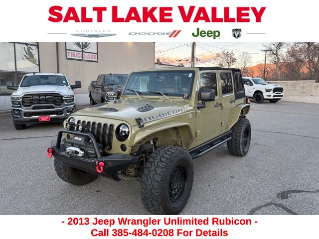 2013 Jeep Wrangler Unlimited Rubicon's photo