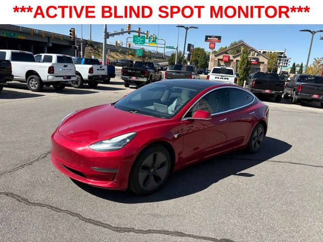 2020 Tesla Model 3 Standard Range Plus photo 3