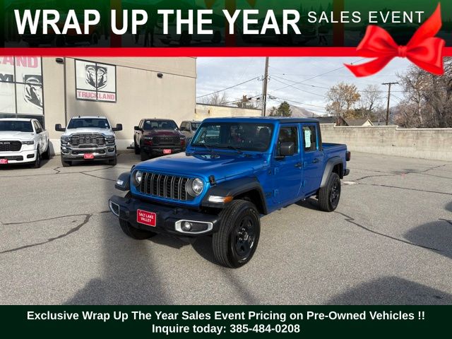2025 Jeep Gladiator Sport's photo
