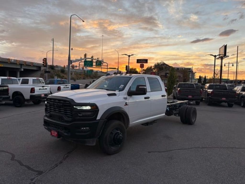 New 2026 Ram 5500 Chassis Cab 5500 TRADESMAN CHASSIS CREW CAB 4X4 84' CA Pickup
