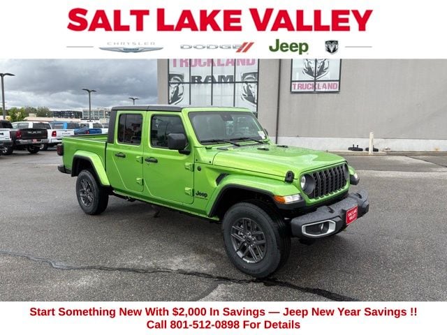 2025 Jeep Gladiator Sport S's photo